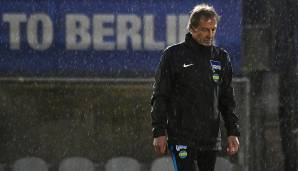 Aufsichtsratsmitglied Klinsmann übernahm den Trainerposten – mit Alexander Nouri an seiner Seite. Der ehemalige Bundestrainer sollte zum vielleicht größten Trainerflop der Hertha-Geschichte avancieren.