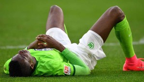 VICTOR OSIMHEN - 14 BL-Spiele ohne Tor für den VfL Wolfsburg: Der 0-Tore-Stürmer der Wölfe wechselte im Sommer 2020 für 70 Mio. Euro (!!!) zu Napoli, nachdem er in Lille (18 Tore, 38 Spiele) und Charleroi (20 Tore, 36 Spiele) überzeugte. Dumm gelaufen.