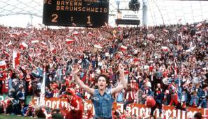 1979/80: Tabellenführer Hamburger SV (30:14 Punkte, 50:22 Tore) - punktgleich mit FC Bayern München (46:23 Tore). Meister: FC Bayern München