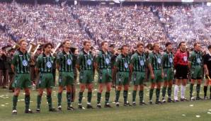 Das Shirt diente als Hommage an die Pokalhelden von 1995. Damals zogen die Wölfe als Zweitligist in das Finale ein. Das Endspiel ging aber mit 0:3 gegen Gladbach verloren.