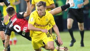 Laut Bild würde man dem früheren Dortmunder Jugendspieler bei einem passenden Angebot wohl keine Steine in den Weg legen. Wirklich konkrete Angebote hat es bislang allem Anschein nach aber nicht gegeben.