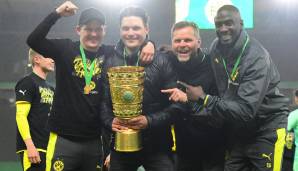 Pokalsieger 2021! Sebastian Geppert mit dem damaligen BVB-Trainerteam.