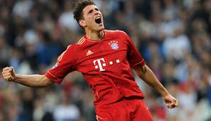 Mario Gomez wurde 2009 mit 30 Millionen Euro Ablöse zum Rekordtransfer der Bayern. Sein Abgang war weniger berühmt, was nicht an ihm lag. Zu seinem 37. Geburtstag (10. Juli 2022) schauen wir uns berühmte Bayern-Torjäger und ihre Geschichten an ...