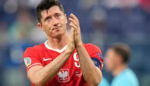 Juni 2022: Anfang Juni meldet sich dann auch Lewandowski wieder zu Wort. Auf einer Pressekonferenz der polnischen Nationalmannschaft bekräftigt er seinen Wunsch, die Bayern im Sommer verlassen zu dürfen.