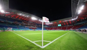 RB LEIPZIG - Stadion: Red Bull Arena (41.939 Zuschauer) | Preis Bier (0,5 l): 4,70 Euro | Preis Bratwurst: 3,70 Euro