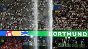 Bundesliga, Borussia Dortmund, BVB, News, Gerüchte, Stadion, Wasserfälle, Julien Duranville