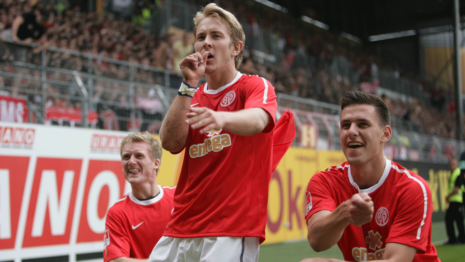 holtby-schuerrle-szalai-1600-Kopie-001