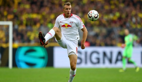 Lukas Klostermann von RB Leipzig könnte im Winter zum FC Bayern München wechseln.