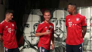 Die Heimtrikots des FC Bayern werden künftig immer Rot oder Weiß sein.