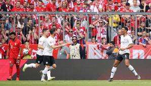 ... doch kurz nach Wiederanpfiff folgte der Schock. Eintracht Frankfurt traf etwas glücklich nach einem Standard.