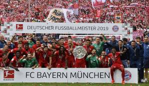 Auch auf dem obligatorischen Meisterschaftsfoto weilt das Silber in den Händen Riberys. Die Bayern sehen mehr als einen Ausnamekönner gehen. Sie erleben die letzten Momente einer Ikone in ihrem Dress.
