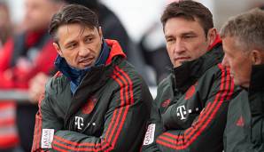 Trainer Niko Kovac kann sich die gelegentliche Anwendung einer Abwehr-Dreierkette beim FC Bayern München vorstellen.