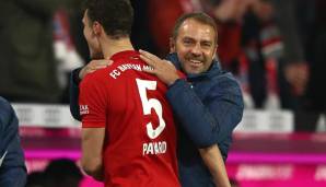 Hansi Flick (r.) mit Benjamin Pavard, dem Vorbereiter des 1:0 der Bayern beim Sieg gegen Dortmund.