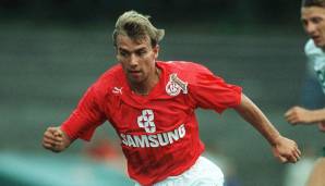 1990 wechselte er zum 1. FC Köln, wo er mit Verletzungsproblemen zu kämpfen hatte. Sein letztes Spiel bestritt er im September 1992, anschließend musste er mit erst 28 Jahren seine aktive Profikarriere beenden.