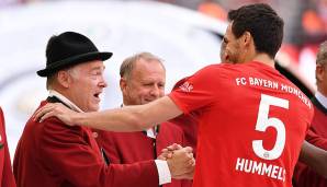 Von Hummels' Markenzeichen, den Außenristpässen, war Gerland anfangs überhaupt kein Fan. "Die kannst du schön weglassen", habe er gesagt. 2016 kehrte Hummels für drei Jahre zurück nach München, eine Spielzeit davon unter Co-Trainer Gerland.