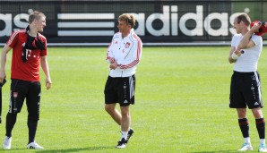 ANDRIES JONKER (2009 – 2012): Er kam mit van Gaal als Co-Trainer, übernahm dann im April 2011 als Interimscoach nach van Gaals Entlassung. Nach dem Erreichen der Champions League arbeitete er noch ein Jahr in der zweiten Mannschaft des FCB.