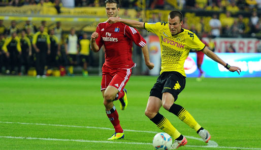 Dortmunds Kevin Großkreutz (r.) erzielte das erste Tor der Bundesliga-Saison 2011/2012