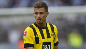 THORGAN HAZARD: Kam für den schwachen Adeyemi und machte seine Sache etwas besser. Hatte eine gute Chance auf den Anschlusstreffer, nutzte diese aber nicht. Zum Turnaround konnte er nicht mehr beitragen. Note: 4.