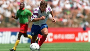 Oleg Salenko (Russland) beim 6:1 gegen Kamerun, 29. Juni 1994. Dritter Gruppenspieltag der WM von 1994, Russland war bereits ausgeschieden, doch Salenko trumpfte noch einmal auf und erzielte fünf Tore am Stück. Am Ende war er Top-Torschütze der WM.