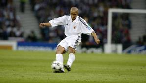 Platz 18: Roberto Carlos (Inter Mailand, Real Madrid, Fenerbahce) - 64 Siege.