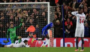 Im Viertelfinale schienen Zlatan und Co. nach einem 3:1-Heimsieg über den FC Chelsea auf Kurs, doch im Rückspiel verlor man an der Stamford Bridge mit 0:2. Demba Ba zerstörte alle Träume in der 87. Minute.