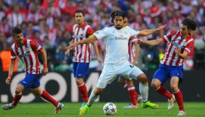 SAMI KHEDIRA (Saison 2013/14 mit Real Madrid): Durch den späten Treffer von Ramos retteten sich die Königlichen gegen Atletico Madrid damals in die Verlängerung, um durch drei Tore in den zusätzlichen 30 Minuten mit 4:1 als Sieger vom Platz zu gehen.