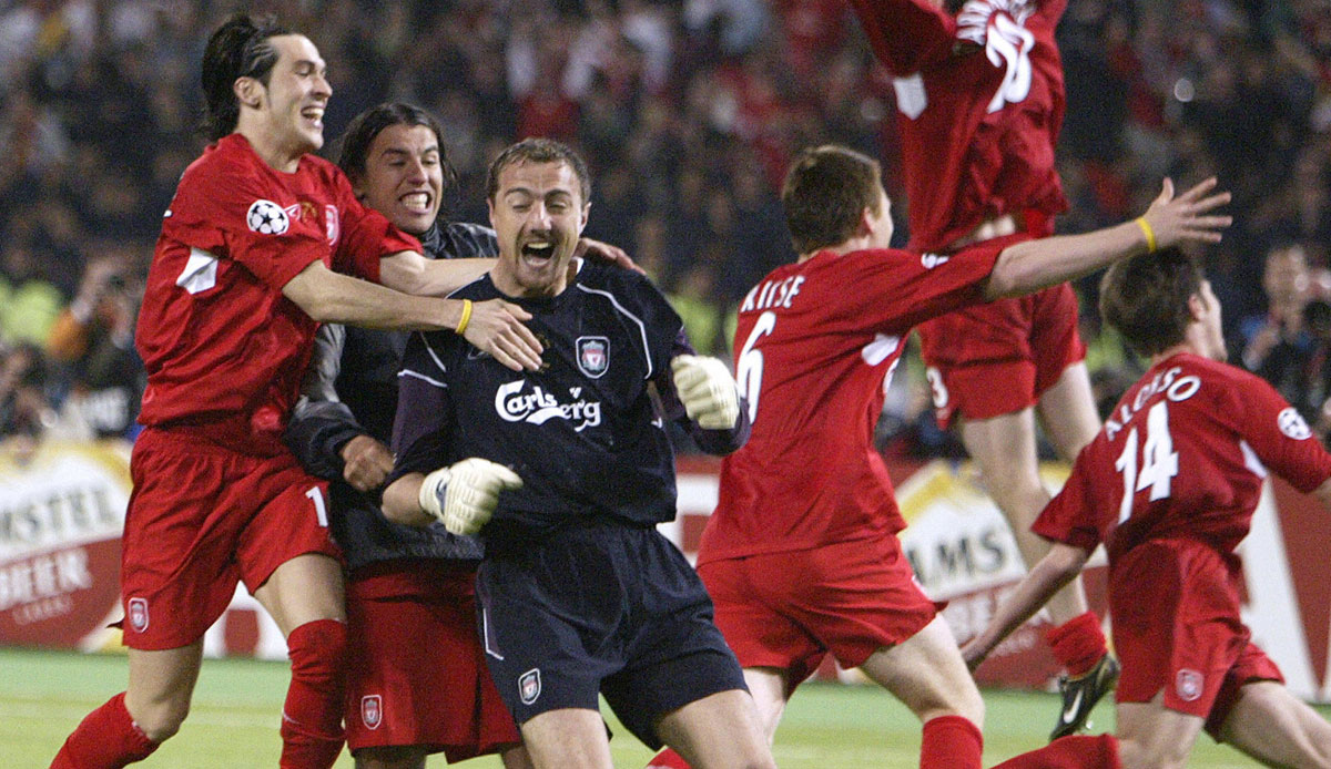 Am 25. Mai 2005 krönte sich der FC Liverpool gegen den AC Milan in einem der legendärsten Endspiele aller Zeiten zum Champions-League-Sieger. Nun jährt sich das denkwürdige Endspiel zum 17. Mal. SPOX schaut zurück auf die damaligen Protagonisten.