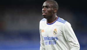 FERLAND MENDY: Im September sah alles danach aus, dass er nominiert würde, nachdem er in den beiden Nations-League-Spielen gegen Österreich und Dänemark in der Startelf stand. Dort zeigte Mendy aber keine besonders beeindruckende Leistung, und obwohl ...