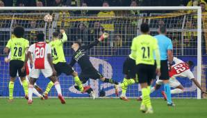 Borussia Dortmund hat nach dem 0:4 vor zwei Wochen auch das zweite Spiel gegen Ajax Amsterdam verloren. Der BVB unterlag am 4. Spieltag der Champions-League-Gruppenphase zu Hause mit 1:3 (1:0). Die Noten und Einzelkritiken aller eingesetzter BVB-Spieler.