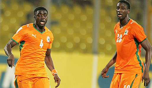 Kolo (l.) und Yaya Toure bilden das dynamischste Brüderpaar des Welt-Fußballs