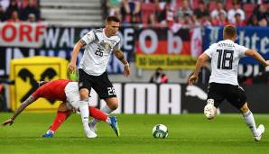 Niklas Süle: Wird nach seinem zweiten Kreuzbandriss im linken Knie in dieser Saison vermutlich nicht mehr spielen. Die Bayern und auch Löw wollen mit dem Abwehrchef kein Risiko eingehen. Ein kleines Wunder muss her. Wenn jemand nicht aufgibt, dann Süle.
