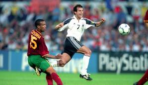 MEHMET SCHOLL: Erzielte gegen Rumänien das einzige Turnier-Tor der deutschen Mannschaft. Der Kreativspieler nahm nie an einer WM teil und arbeitete nach seiner Karriere als Kommentator und Trainer.
