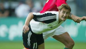 STURM - MIROSLAV KLOSE: Der WM-Rekordtorschütze (16) wird immer seinen Platz in der Geschichtsbüchern haben. Seit seinem Karriereende arbeitet er als Coach, zuletzt war er Assistent von Hansi Flick beim FC Bayern.