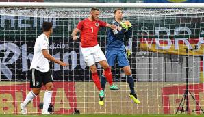 Bei der 1:2-Niederlage der deutschen Nationalmannschaft waren alle Augen auf Manuel Neuer gerichtet. Der Keeper überzeugte bei seinem Comeback. Aber wie schlugen sich seine Vorderleute? Die Einzelkritik und die Noten des DFB-Teams.