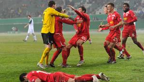 2011: ENERGIE COTTBUS (Halbfinale): Zwar zog mit dem MSV Duisburg ein weiterer Zweitligist sogar ins Finale ein, aber dennoch war der Weg der Lausitzer beeindruckender. Mit Freiburg, Wolfsburg und Hoffenheim mussten gleich drei Erstligisten dran glauben.