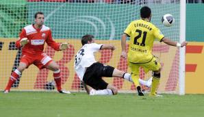 1. Runde beim SV Sandhausen - 3:0-Sieg am 30. Juli 2011 - Sieg im Finale gegen den FC Bayern München (5:2, der BVB gewann erstmals in seiner Vereinsgeschichte das Double).