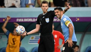 Daniel Siebert leitete bei der WM 2022 unter anderem das Gruppenspiel zwischen Uruguay und Ghana.