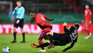 DOUGLAS COSTA | Mittelfeld | Note: 4 | Blieb nach seiner Einwechslung erneut vieles schuldig, traf aber immerhin im Elfmeterschießen sicher.