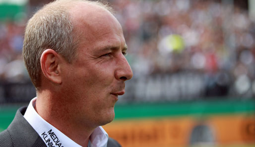 Der ehemalige Nationalspieler Mario Basler ist neuer Trainer von Drittligist Rot-Weiß Oberhausen