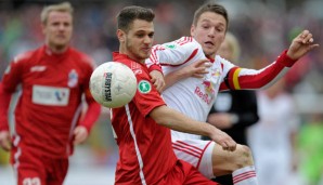 RB Leipzig spielt derzeit in der 3. Liga und belegt dort den zweiten Platz. Hier Kapitän Daniel Frahn (r.)