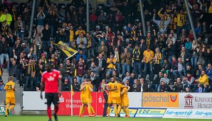 Freude bei Dynamo Dresden. Die Sachsen sind wieder Tabellenführer