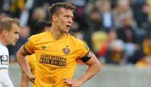 Dynamo Dresdens Kapitän, Tim Knipping, will mit seiner Mannschaft den Wiederaufstieg in die 2. Bundesliga schaffen.