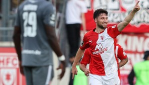 Hallescher FC, Rot-Weiss Essen