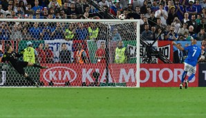 In den Himmel von Bordeaux: Simone Zaza vergibt im Elfmeterschießen gegen Manuel Neuer