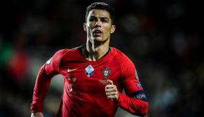 PORTUGAL: Er ist unangefochten, doch auch ein Cristiano Ronaldo wird nicht jünger. Im Februar 2021 wird CR7 bereits 36. Trotz seiner Einstellung ist es unwahrscheinlich, dass er nicht an Spritzigkeit verliert.