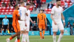El Mundo Deportivo: "De Ligt fällt das Urteil über die Niederlande, und die Tschechen schlängeln sich ins Viertelfinale. Der Abwehrspieler von Juventus begeht einen Anfängerfehler und dezimiert so seine eigene Mannschaft."
