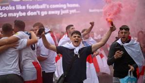 Nach dem Sturm Dutzender Fußballfans auf das Wembley-Stadion vor dem EM-Finale zwischen England und Italien (2:3 i.E.) wurden mindestens 45 Personen vorläufig festgenommen.
