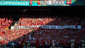 Die dänischen Fans hielten zudem ein Spruchband mit der Aufschrift "Ganz Dänemark glaubt an Dich, Christian" hoch.