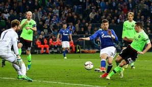 Nick Viergever erzielte das 1:3, das Ajax gegen Schalke ins Halbfinale brachte
