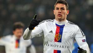 FABIAN SCHÄR: 2012 wechselte Schär vom FC Will nach Basel, wo er sich als Stammspieler etablierte und dreimal in Folge den Meistertitel holte. Über die Stationen Hoffenheim und La Coruna landete er 2018 in Newcastle.
